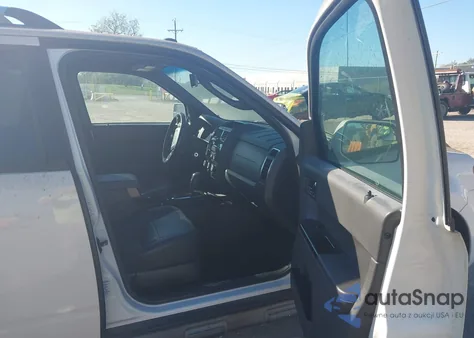 2012 Ford Escape Limited z USA, uszkodzony, nr VIN 1FMCU0EG4CKC25114